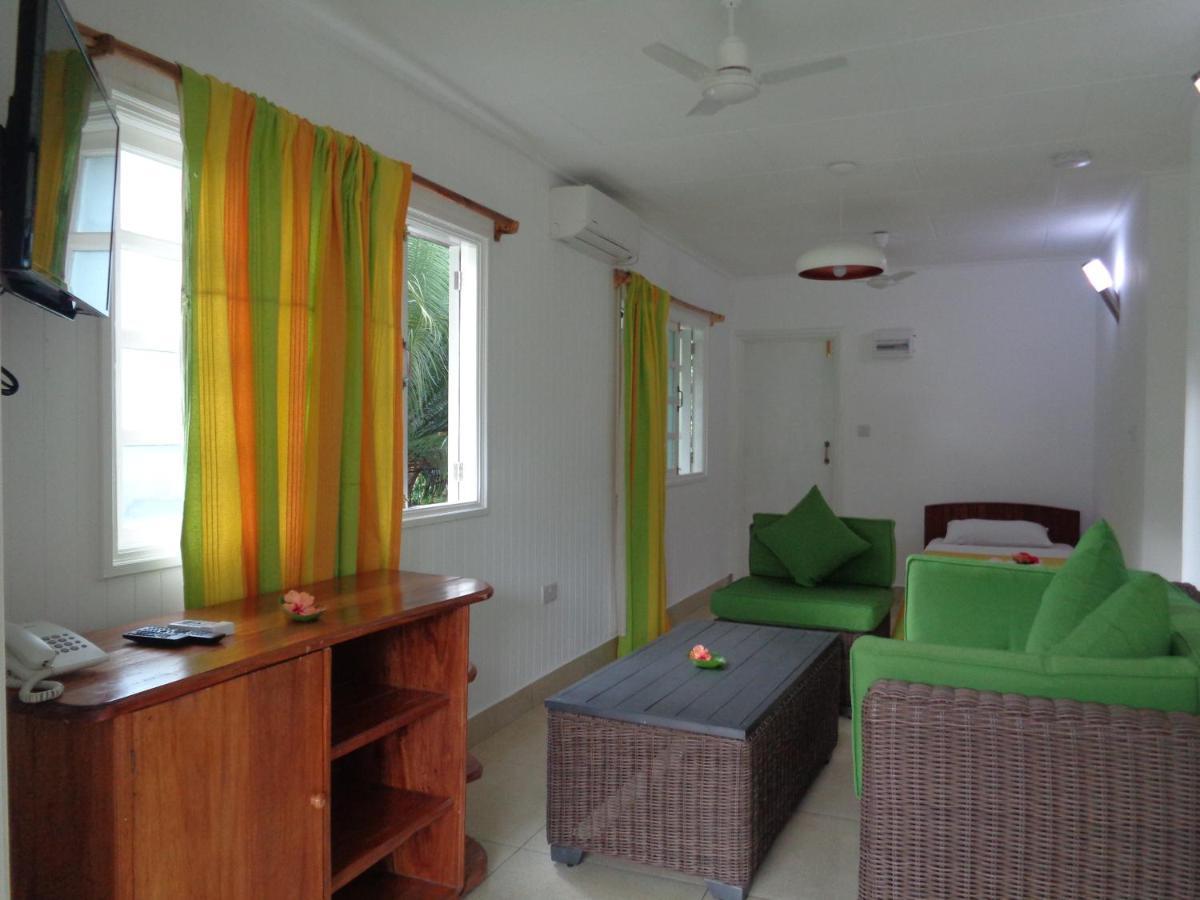 Chez Michellin Pensions Residence La Digue Exterior foto