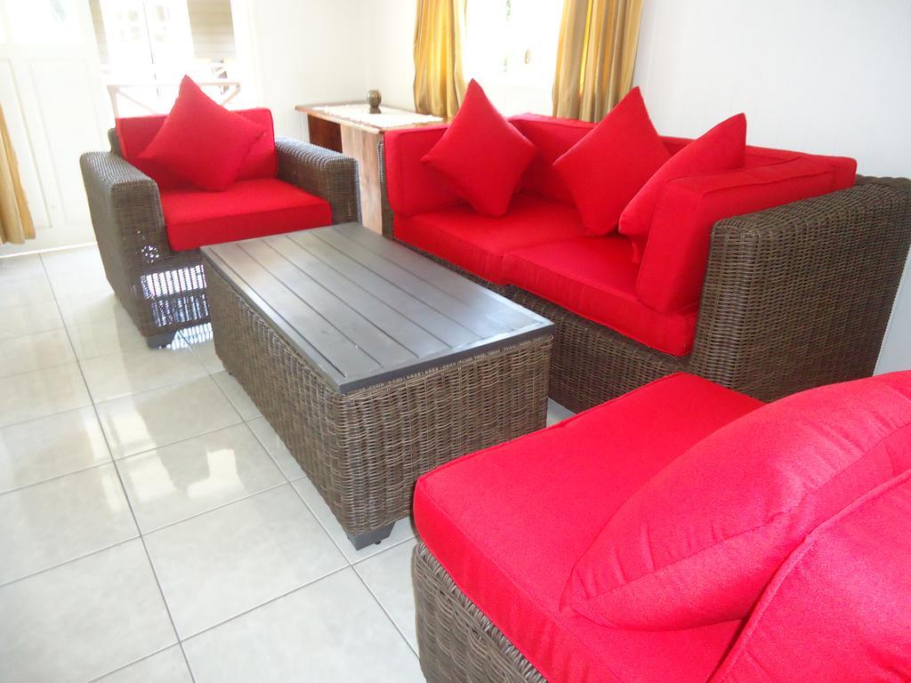 Chez Michellin Pensions Residence La Digue Exterior foto